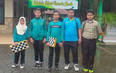 Nur Isna, Sang juara catur pada POP Madrasah Kab. Pekalongan Tahun 2025