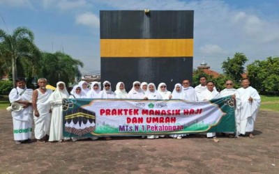 Madrasah Tasanawiyah Negeri 1 Pekalongan Gelar Praktik Manasik Haji, Tanamkan Pemahaman Ibadah Sejak Dini