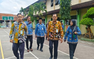 Kepala Kemenag Kabupaten Pekalongan Lakukan Visitasi Terkait Lomba Video Kemenag Asri